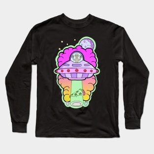 Alien abducts pizza Long Sleeve T-Shirt